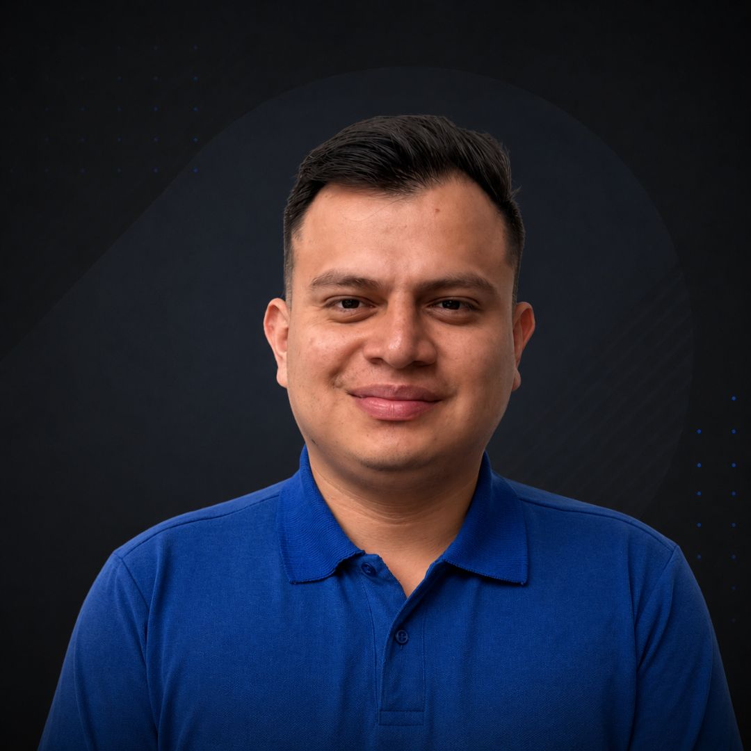 Daniel López — Asesor de Servicio ENAUTO